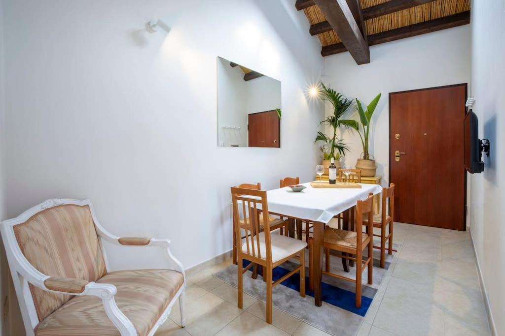 Castello Attic Sunset Terrace Apartment Cagliari Luaran gambar