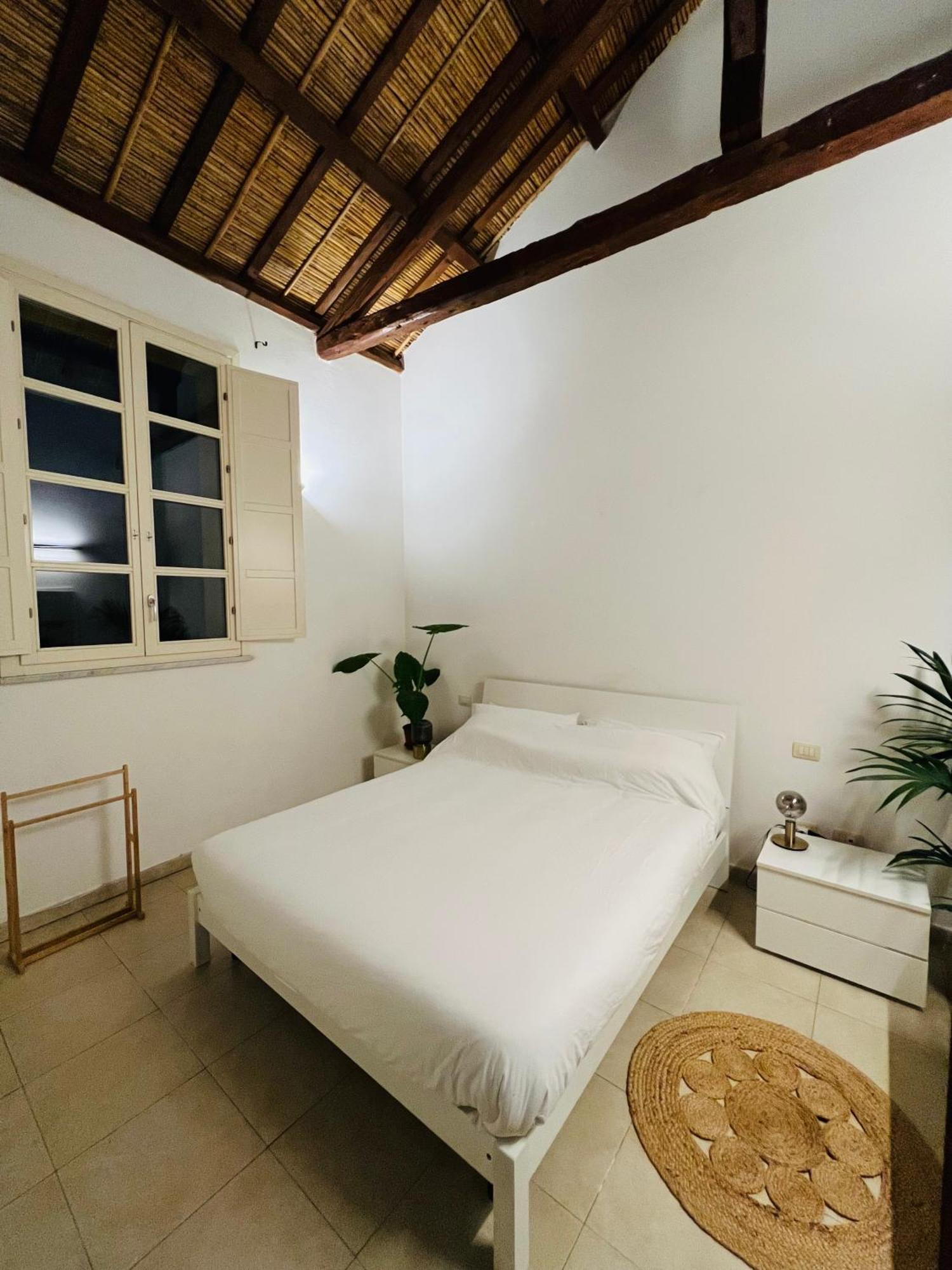 Castello Attic Sunset Terrace Apartment Cagliari Luaran gambar