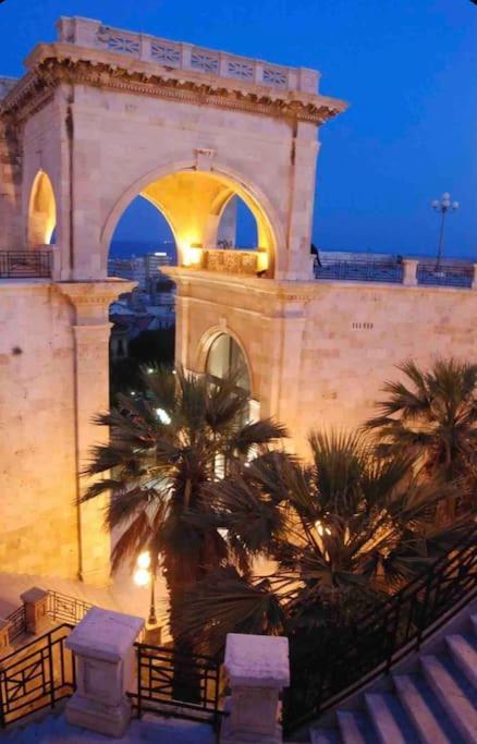 Castello Attic Sunset Terrace Apartment Cagliari Luaran gambar